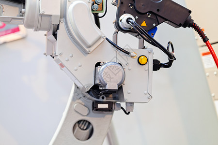 工业制造厂的机器人机器工具注意浅深的田图片