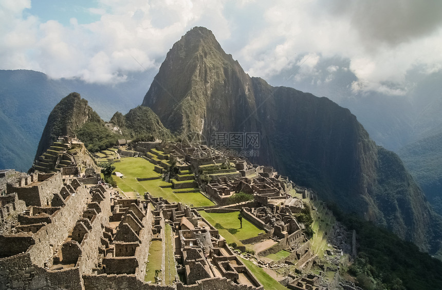 在秘鲁安第斯山脉的马丘皮MachuPicchu图片