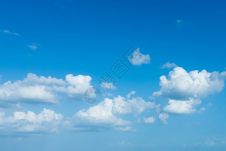 蓝天白云和太阳图片