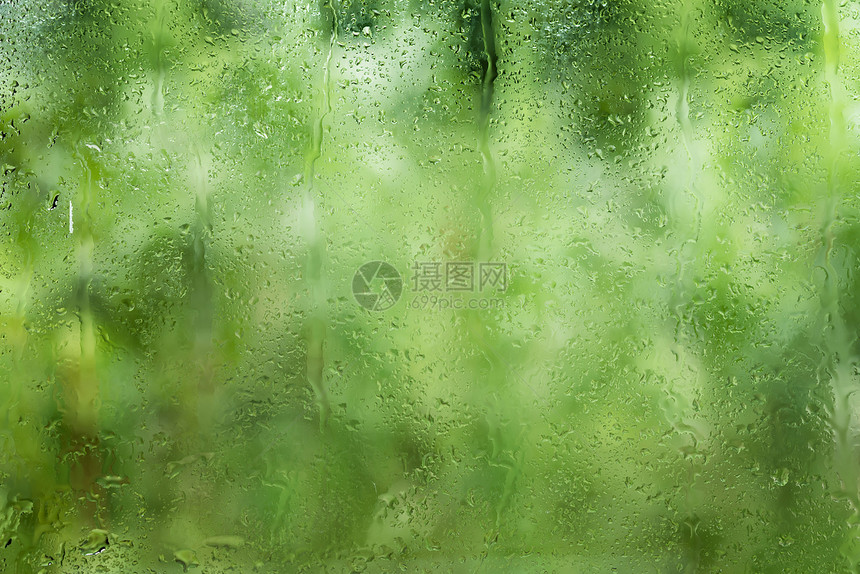 在玻璃天气的雨图片