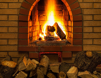 国内小屋室内砖炉壁炉的图片