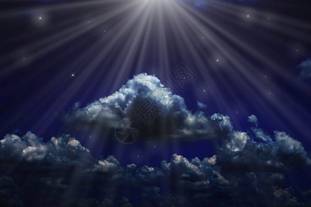 蓝天白云的夜晚图片