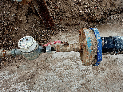 旧饮料废气管水力图片