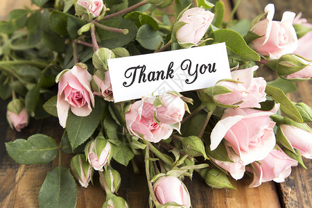 感谢卡和粉红玫瑰花束图片