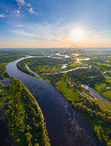 Prypyatski公园的Prypyac河图片