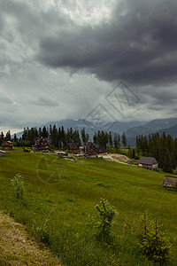 夏季山地景观与Tatra图片