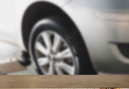 在车库Blur图像更换汽车轮胎背景图片