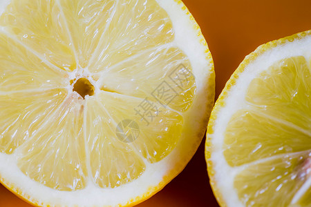 查看切碎的多汁柠檬是否图片