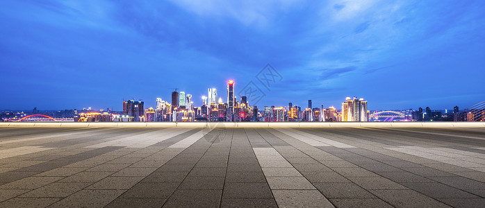 重庆新城的夜景从空砖地板上到图片