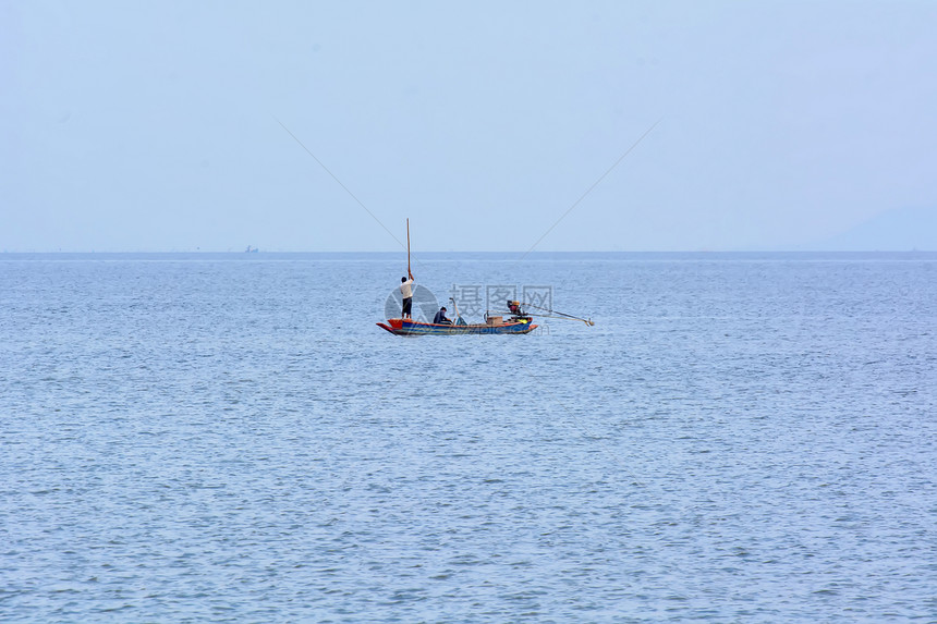 海洋和平日海上的小渔图片