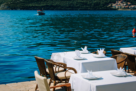 海景餐厅的风景咖啡图片