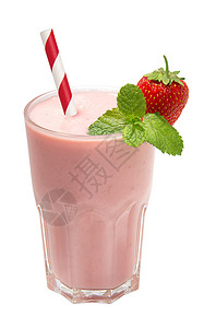 在白色背景的高玻璃杯中加薄荷的凉爽草莓冰沙图片