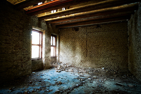 废弃的旧楼房图片
