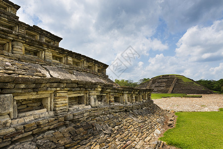 墨西哥韦拉克鲁斯州ElTajin考古遗址的金图片