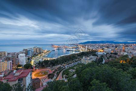 西班牙马拉加市风景晚图片