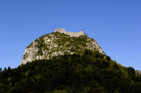 法国卡特哈尔州蒙特塞古尔城堡图片