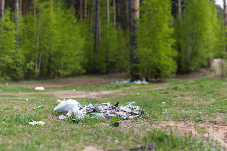 取代休息的垃圾倾倒处自然环境图片