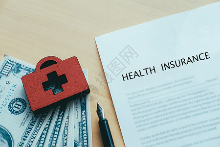人寿保险和健康保险政策概念财务图片