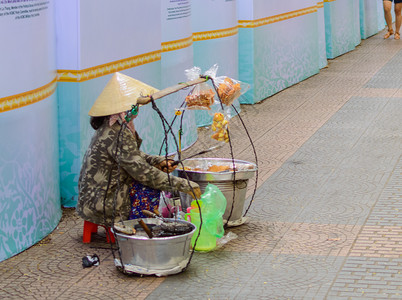 西贡胡志明市的越南街头小贩图片