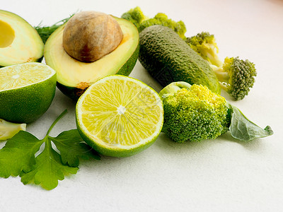 平铺系列什锦绿色蔬菜新鲜有机原料图片