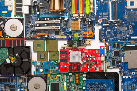 计算机微电路处理器芯片和硬盘拆解的闭合装置计算机背景电子图片