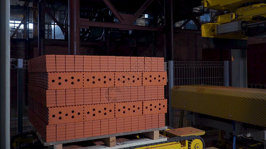 用现成砖生产建筑材料的工厂图片