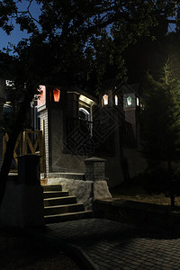 YaltaIntourist旅馆的夜间周图片