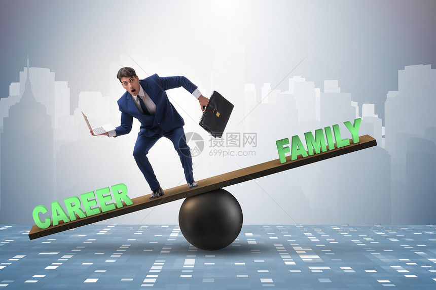 在商业概念中平衡职业与家庭之间的商业图片