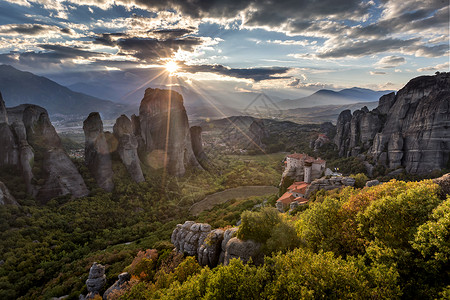 希腊迈泰奥拉的壮丽景观图片