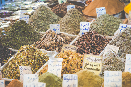 在摩洛哥马拉喀什的传统摩洛哥市场露天市场图片