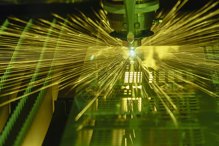 CNC程序的光纤激光切割机控制器CNC光纤激光切割的图片