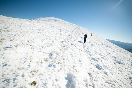 美丽的冬山自然公图片