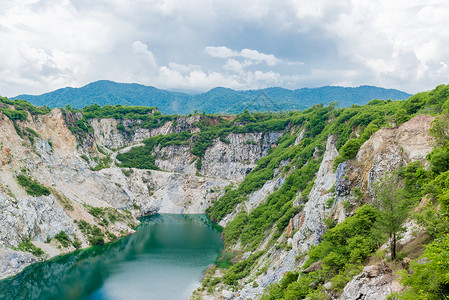 风景山自然大峡谷图片