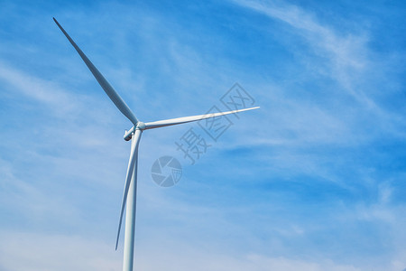白天风力涡轮机功率图片