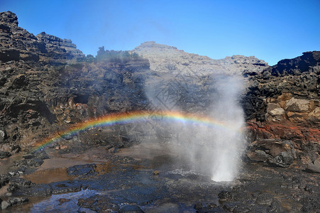 夏威夷毛伊岛的火山熔岩海岸图片