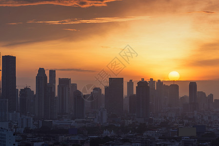 曼谷市的太阳下山图片