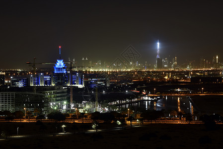 从阿拉伯联合酋长国迪拜硅绿洲地区开始的迪拜图片