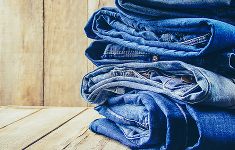 Jeans时尚的衣服图片