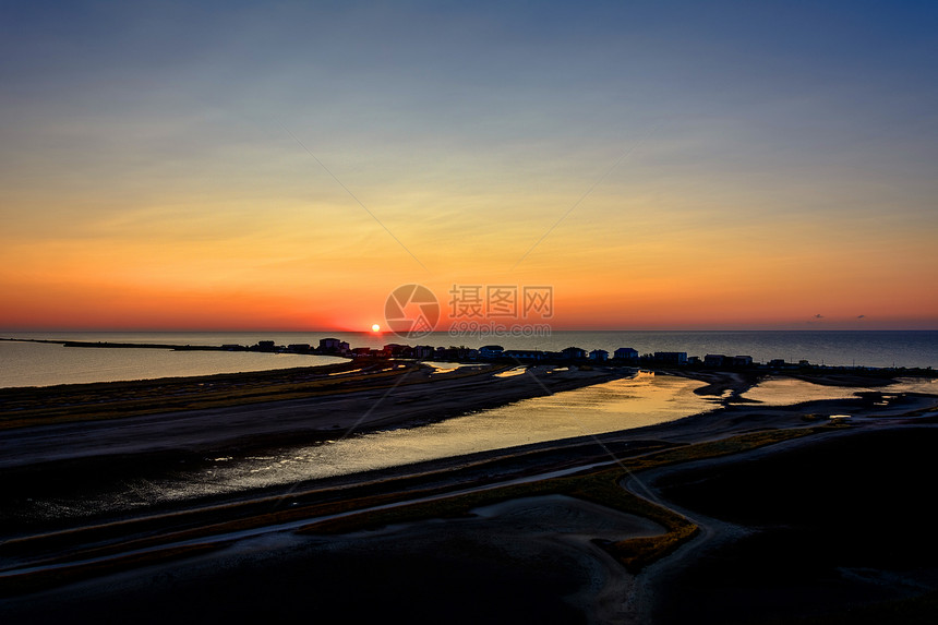 清晨在海边这个迷人的地方空气总是新鲜清图片