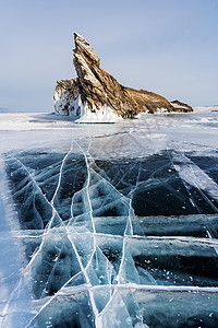 寒冬地貌冰冻的贝加尔湖之地破碎冰冻的湖图片
