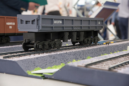 俄罗斯煤炭和采矿展览会上用于铁路货物运输的图片