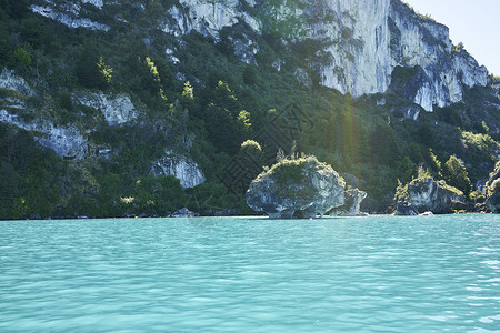 智利卡雷拉将军湖大理石洞穴附近美图片