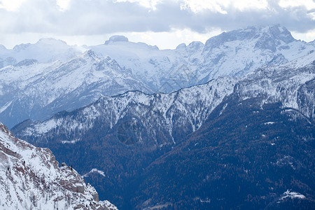 意大利北部多洛米特山脉图片