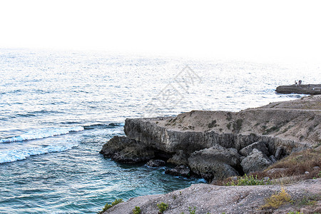 阿曼海滩的海边或海景带岩石的深水美丽的壁纸和背景自然图片