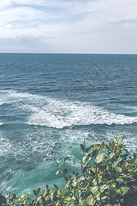 美丽的风景与海洋背景巴厘岛图片