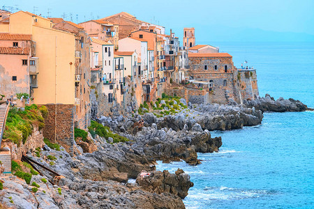 意大利西里岛巴勒莫地区塞法卢洛基高清图片