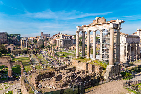 罗马论坛在意大利罗马的废墟背图片