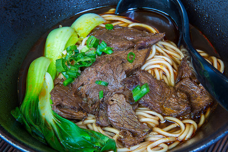 中式牛肉面日式牛肉拉面中餐日餐图片