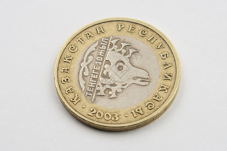 一百坚戈的千禧年硬币哈萨克图片
