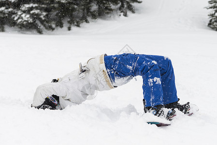 加拿大不列颠哥伦比亚省惠斯勒的雪地里表演图片